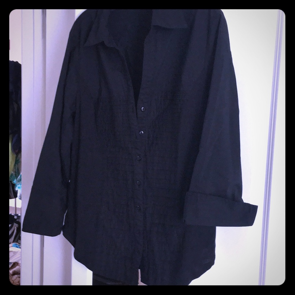 Perfect fit button up w stretchy cotton sides